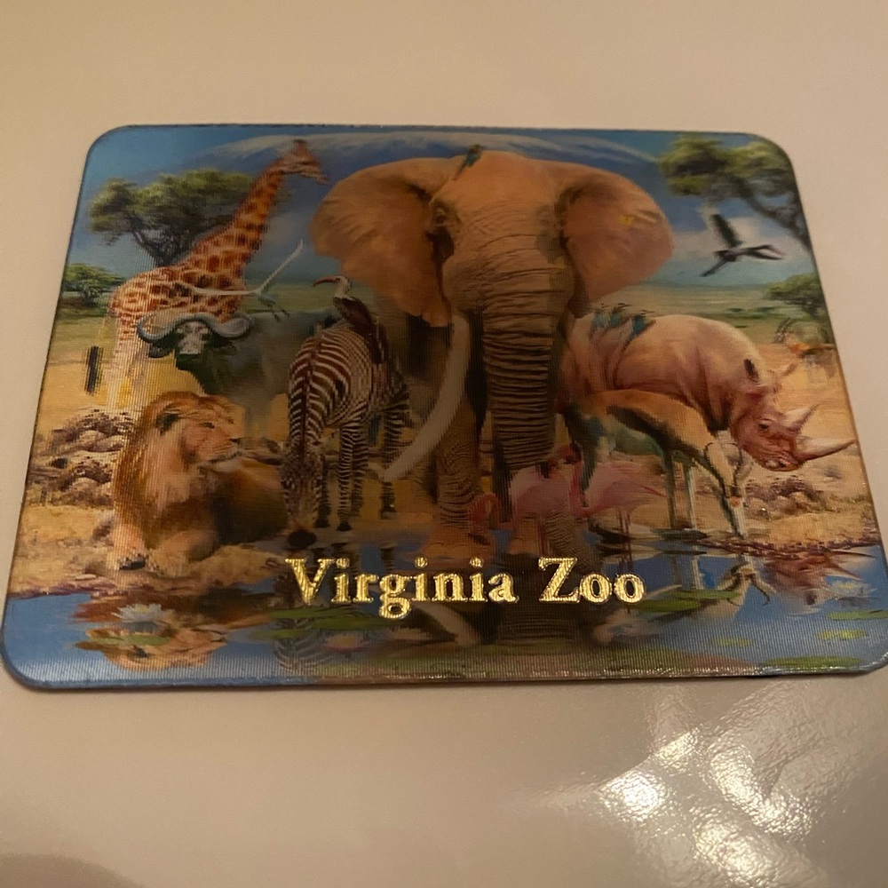 3-D Virginia Zoo Animal magnet